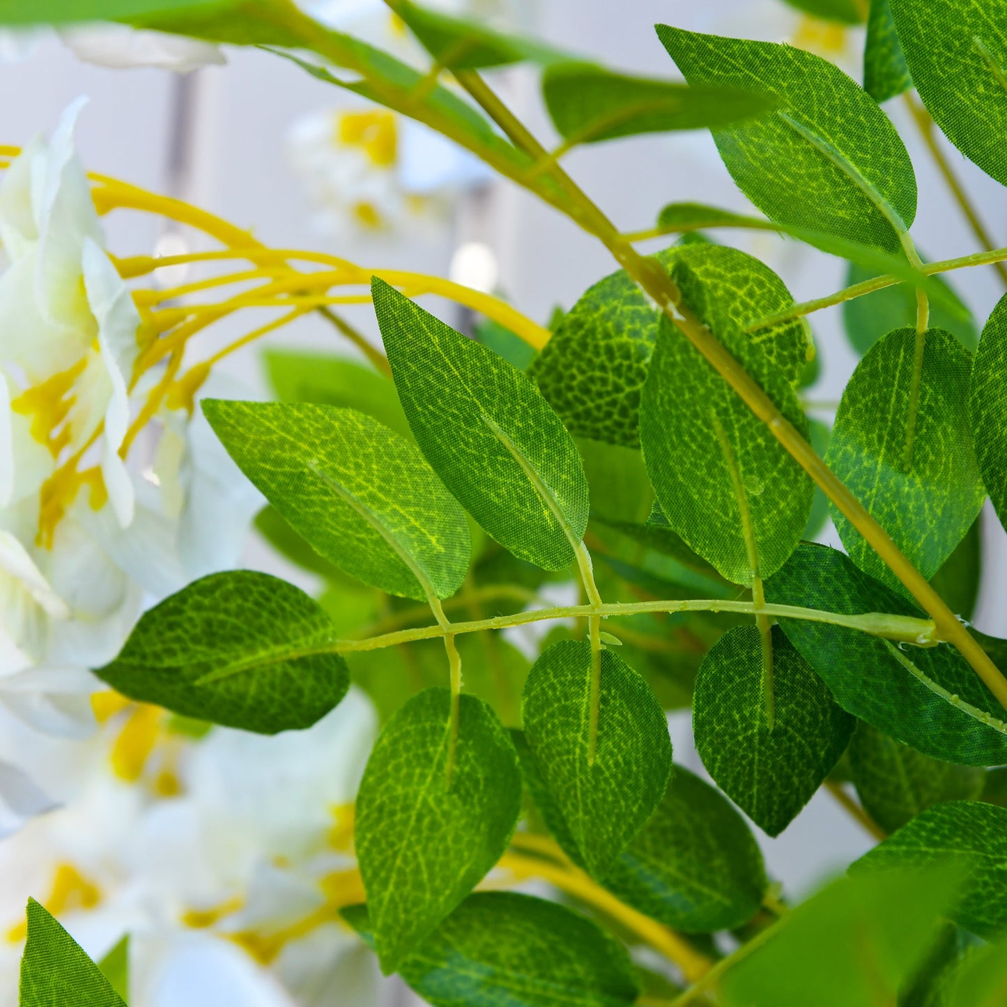 Outsunny Künstliche Glyzinien groß 165cm Kunstpflanze, Plastik Künstliche Pflanzen Kunstblumen im Topf, Fake Plant wie echt für Büro Wohnzimmer Schlafzimmer Moderne Dekoration Geschenk