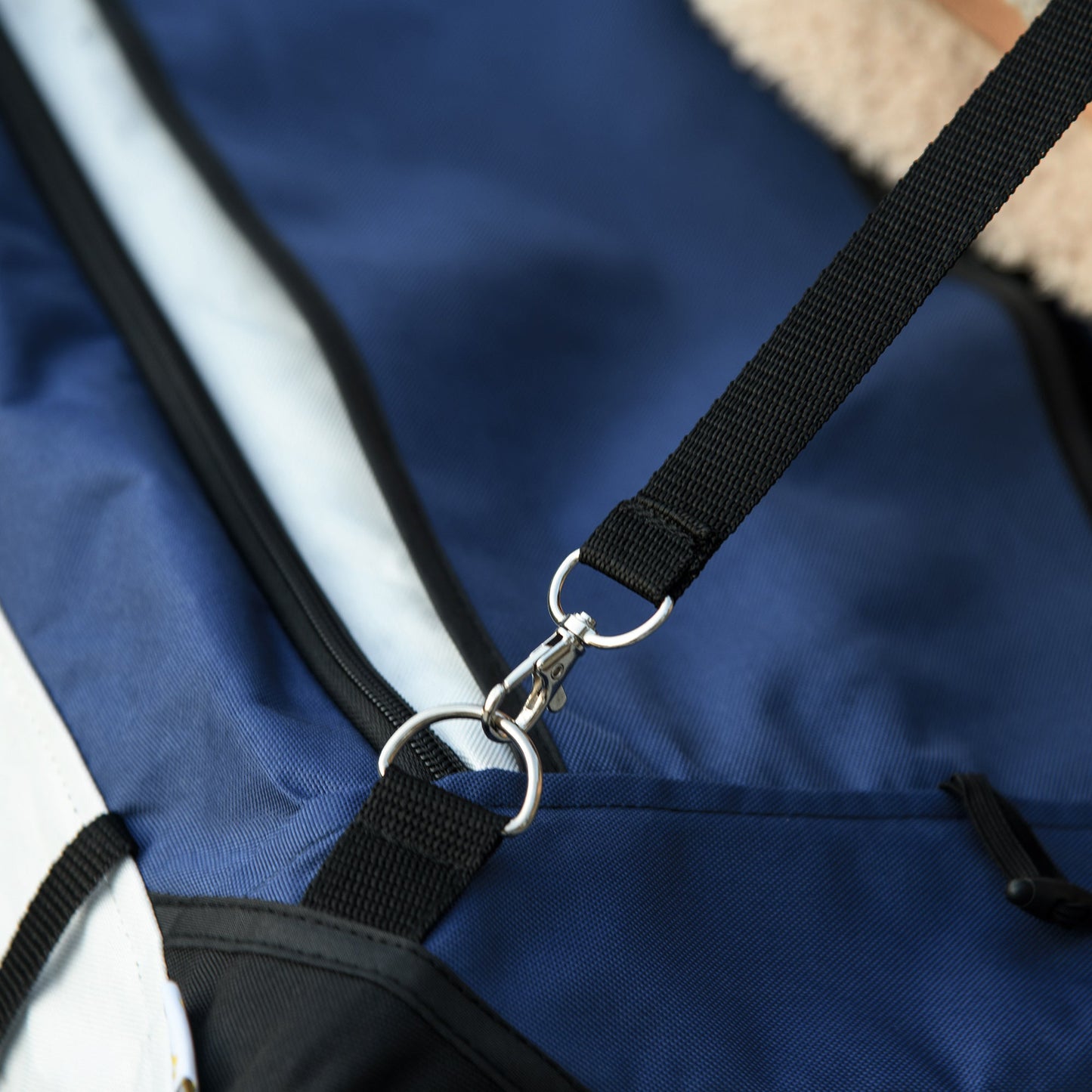 PawHut Hundbuggy Haustierbuggy Haustiertransporter bis 10kg klappbar verstellbare Trageriemen abnehmbarer Korb 81 x 58 x 97,5 cm Schwarz + Blau + Weiß