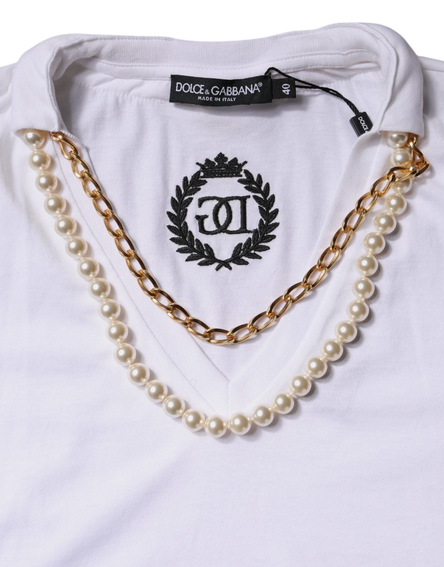 White Necklace Cotton Short Sleeve T-shirt