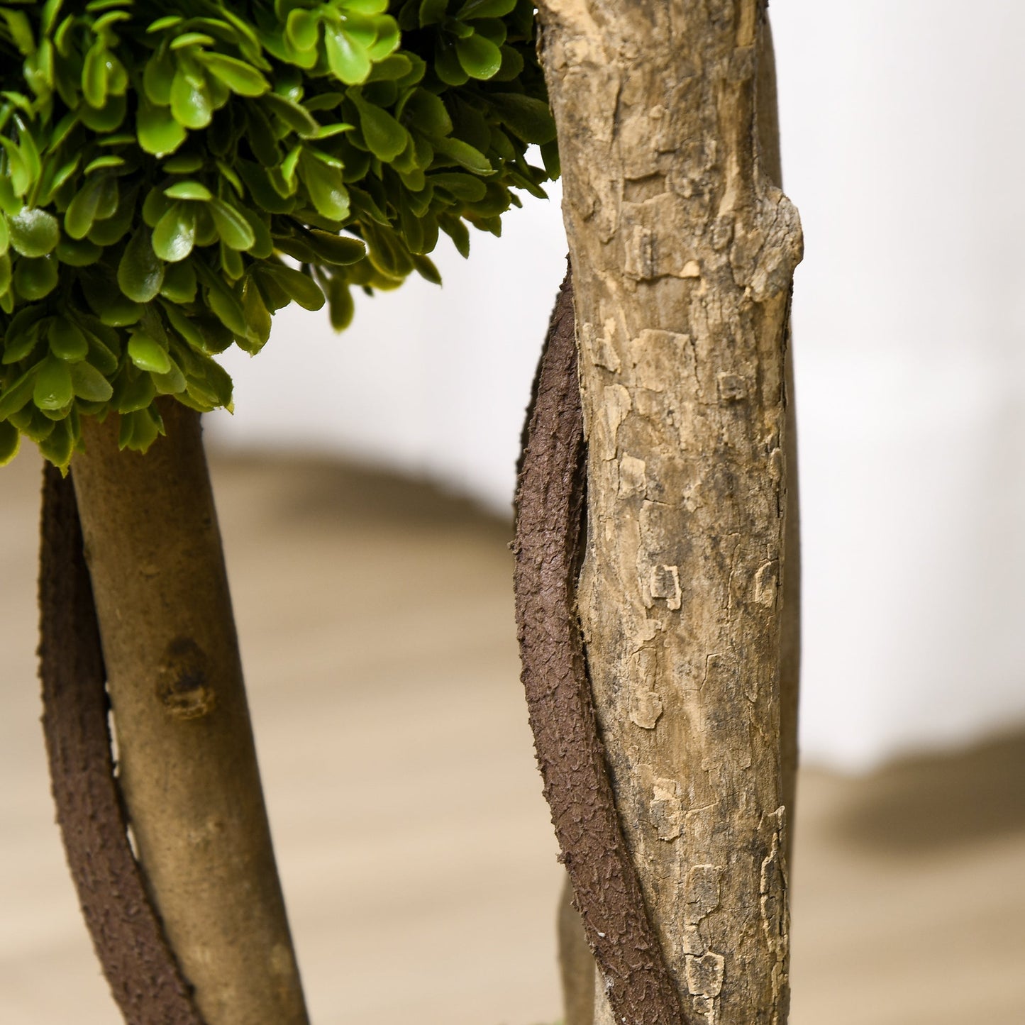 HOMCOM Künstlicher Buchsbaum, Kunstpflanze, realistisches Aussehen, Outdoor, Grün + Schwarz