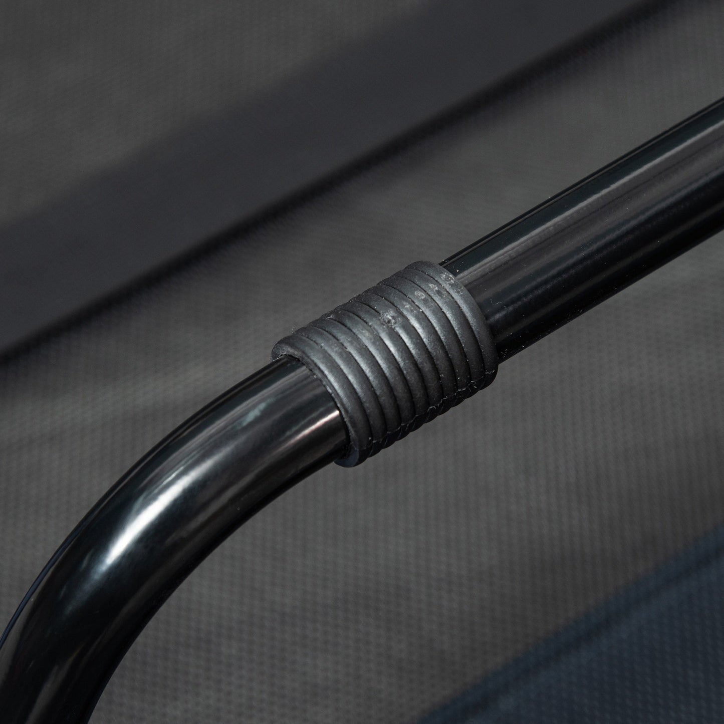 PawHut Hundebett, faltbar, Outdoor-Hundebett, erhöhter Stand, 122 cm x 92 cm x 23 cm, Blau + Schwarz