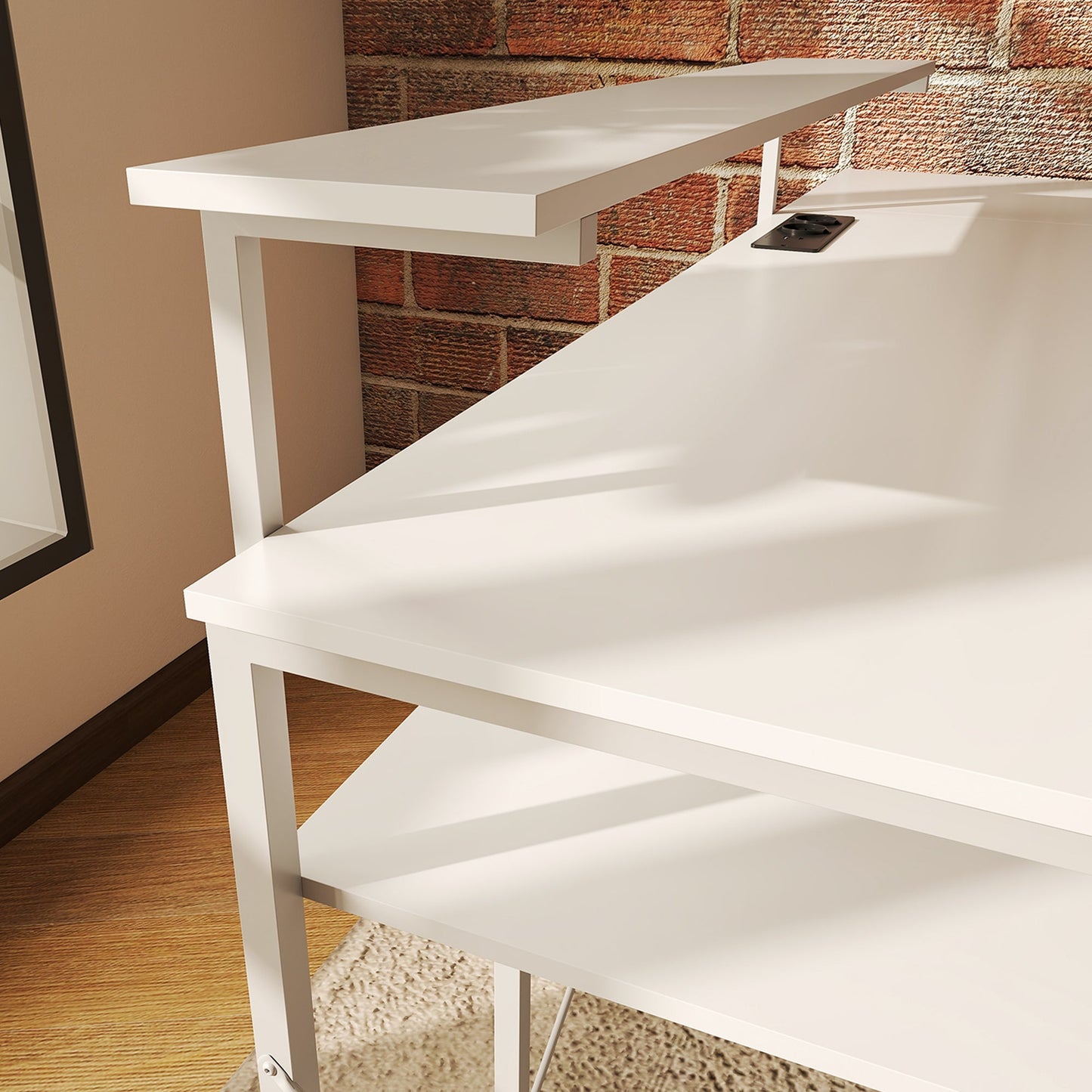 HOMCOM L-förmiger Schreibtisch mit Ladestation, Eck-Computertisch mit Monitorständer und Regalen, für Homeoffice, Büro, Weiß